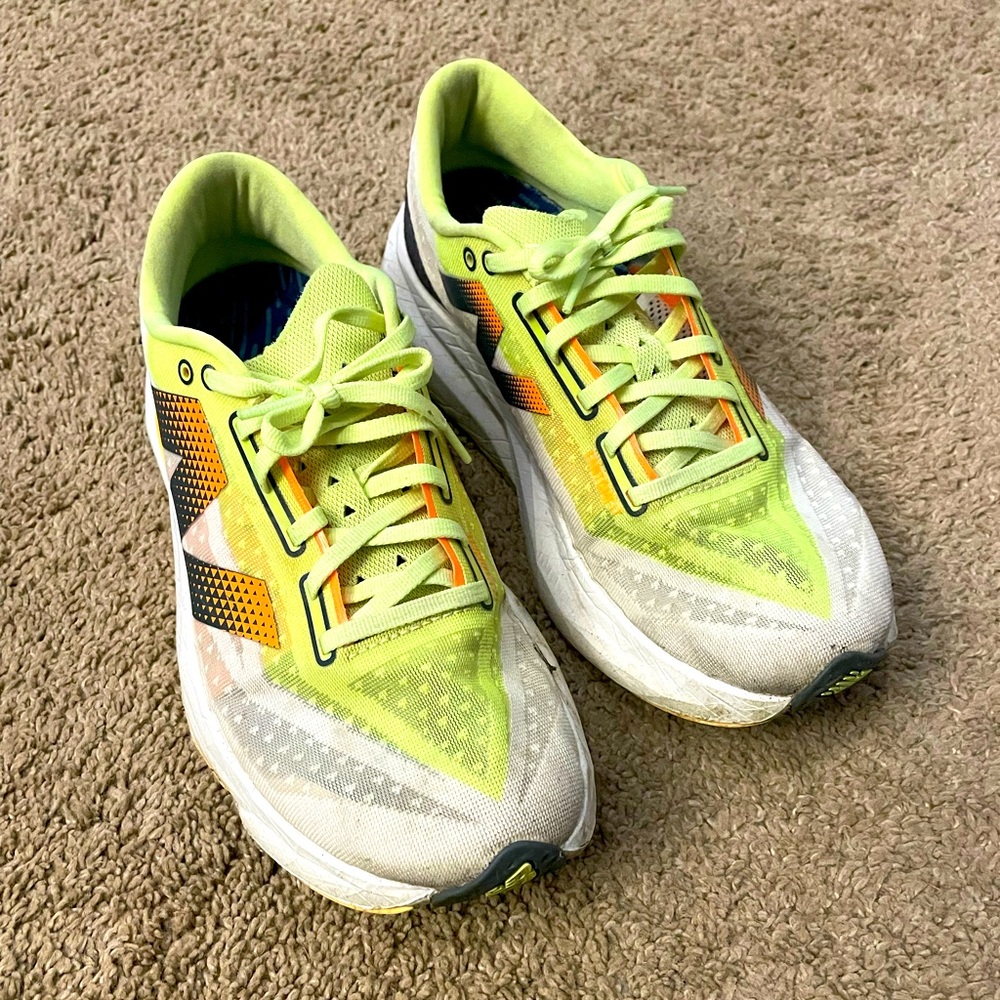 New balance FuelCell rebel v4